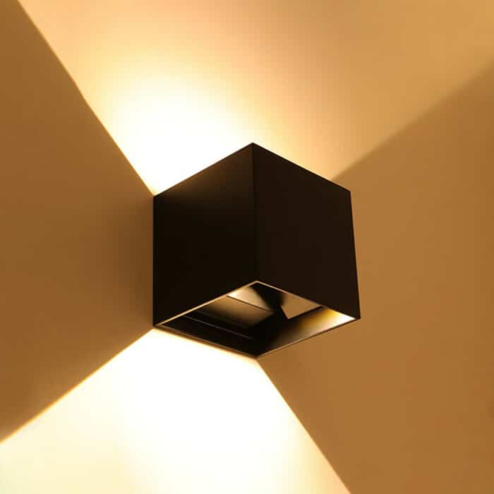 led wandlamp up down 6w warm wit 3000k instelbare stralingshoek kubus zwart voor buiten en binnen waterdicht ip65